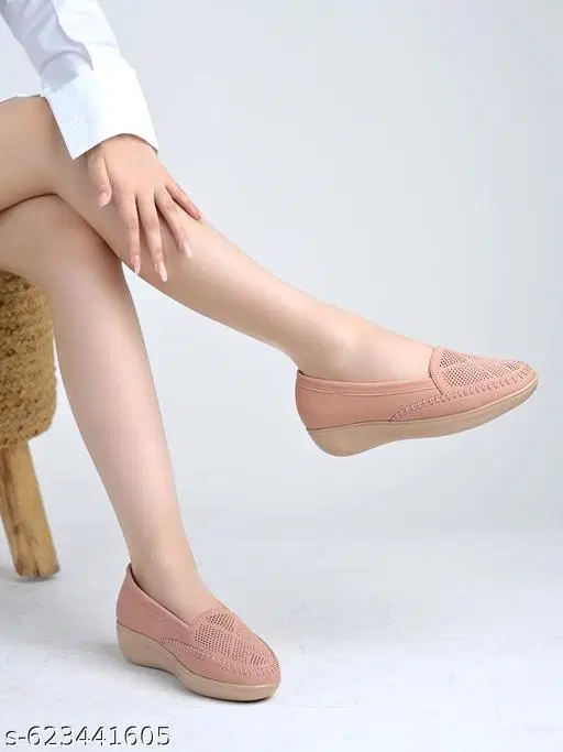Shoetopia Loafers (Peach, IND-3)