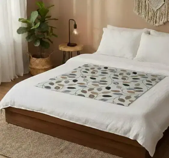 Waterproof Bed Server/Food Mat Brown Leaf