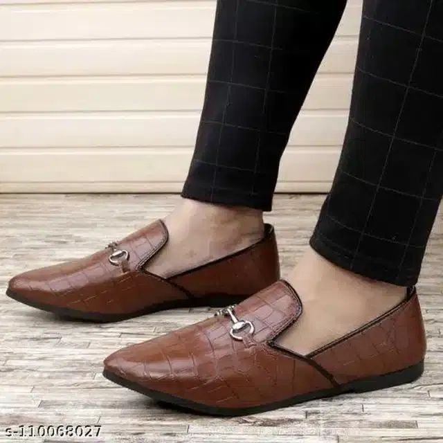 Juttis for Men (Brown, 10)