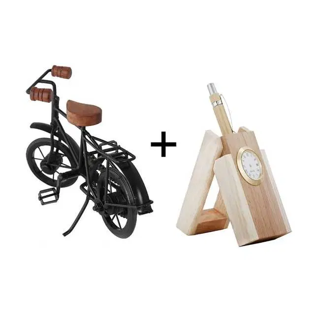 Wooden Pan Stand With Cycle, D-12