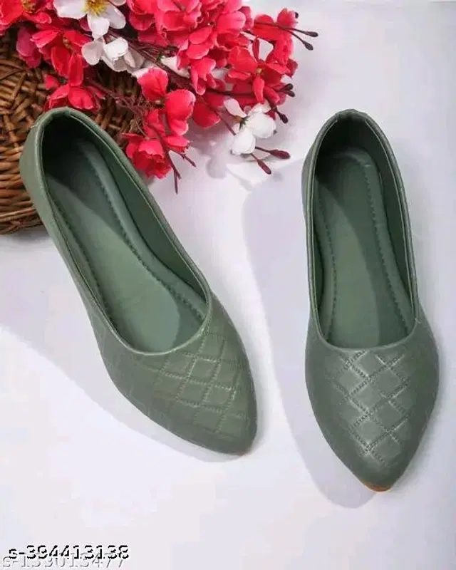 Juttis for Women (Green, 4)