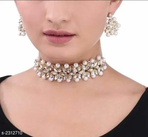 Vintage Alloy Jewellery Set