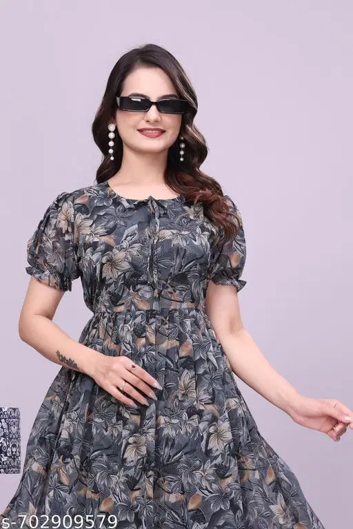 Floral One Piece Dress (Black, S)