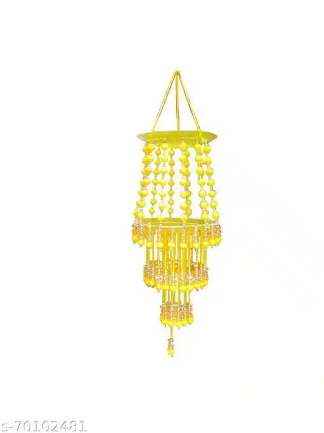 Chandelier Decor, Yellow