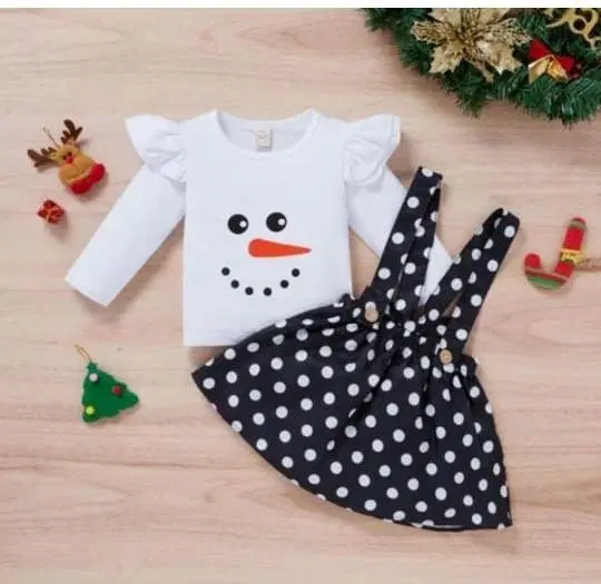 Cotton Blend Printed Dungaree Clothing Set for Girls (White & Black, 12-18 Months)