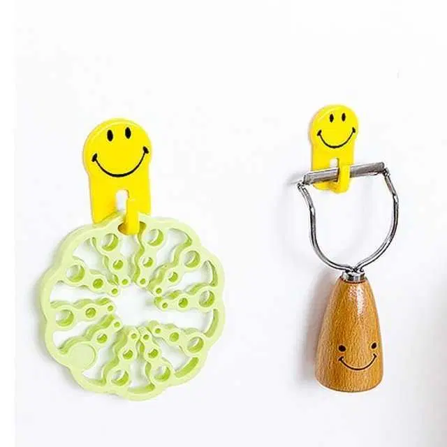 Pinak Plastic Self-Adhesive Smiley Face Hooks, Pack Of 12, Yellow, PS-96