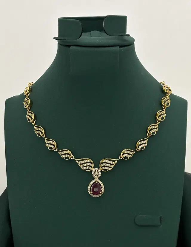 Zircon Gold-plated Necklace Set for Women (Gold, Free Size)