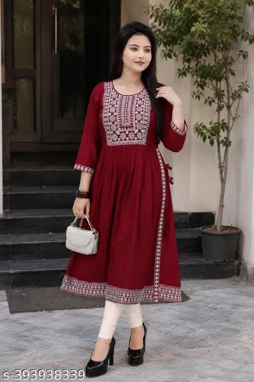Naira Cut Kurta for Women (Maroon, XS)