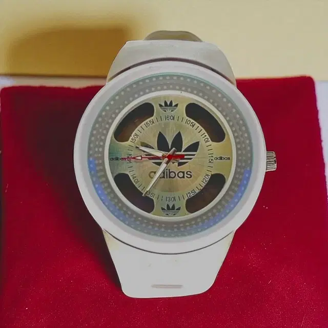 Silicone Strap Round Analog Watch for Men, White