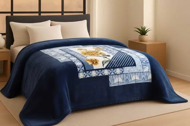 Wool Printed Blanket, Dark Blue (90x80 inch)