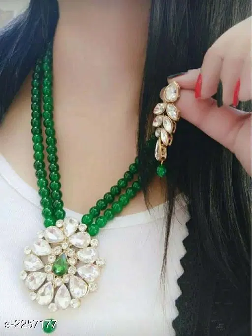 Stylish Alloy Womens Jewellery Set