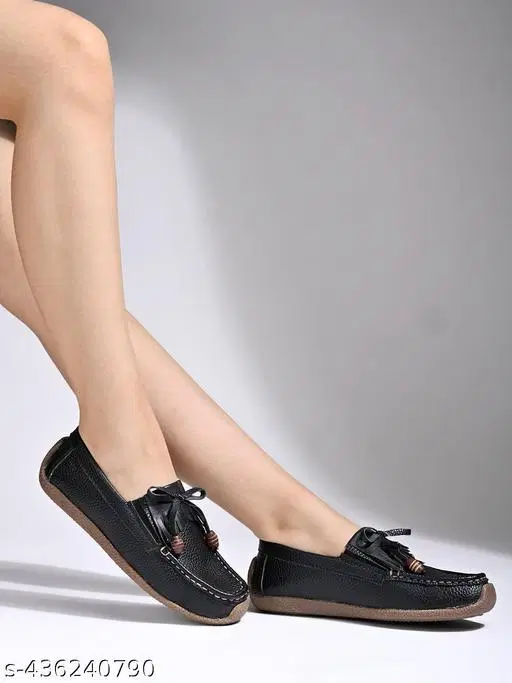 Shoetopia Solid Synthetic Loafers for Girls (Black, 4.0)