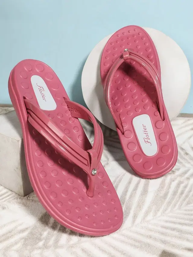 action Casual Flip Flops (Pink, 4)