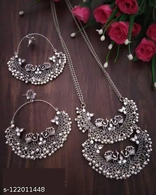 White Kundan Peacock Jewel Set