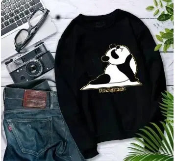 Round Neck Printed Sweatshirt for Women (Black, S)