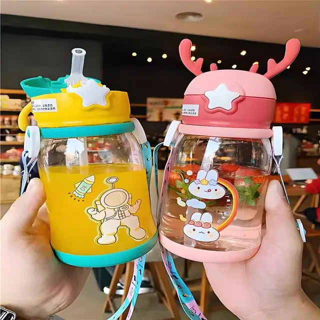 Plastic Water Bottle for Kids,Multicolour (600 Ml)