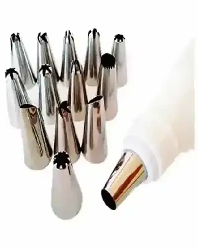 K Kudos Cakeware Plastic Reusable & Washable Cake Frosting Icing Piping Bag Tips With Steel Nozzles