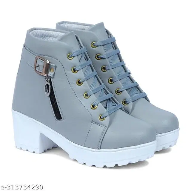 Boots for Women (Grey, 7)