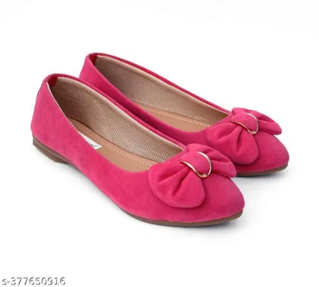 Juttis for Women (Pink, 4)