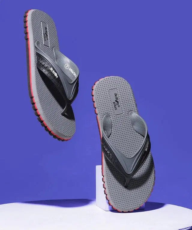 action Flipflops for Men (Grey, 7)