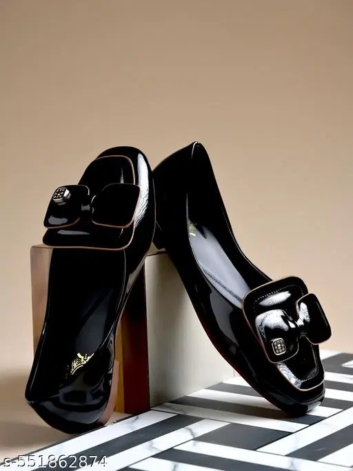Shoetopia Solid Patent Leather Ballerinas (Black, 11 to 12 Years)