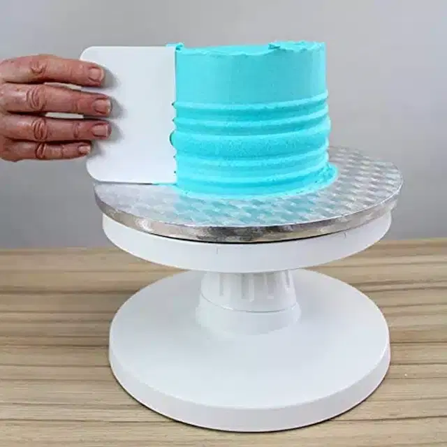 Cake Decorating Side Scraper with Different Pattern Edges, Pack of 4, White