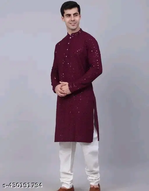 Embellished Regular Kurta for Men (Maroon, S)