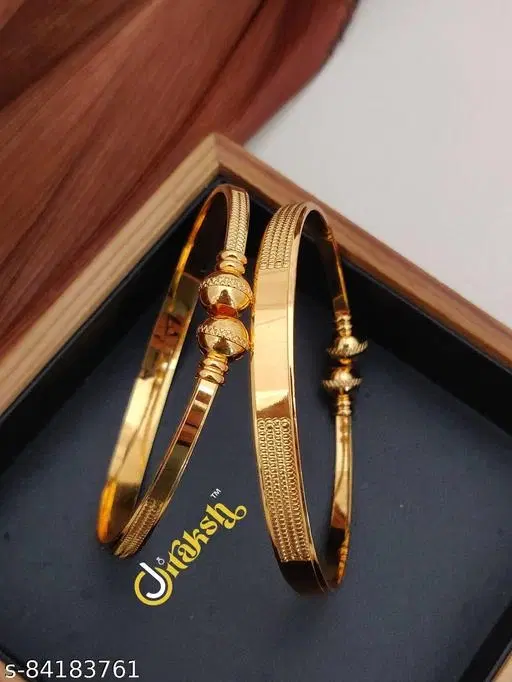 Cuff Arm Sleeves, Pack of 2 (Gold, Free Size)