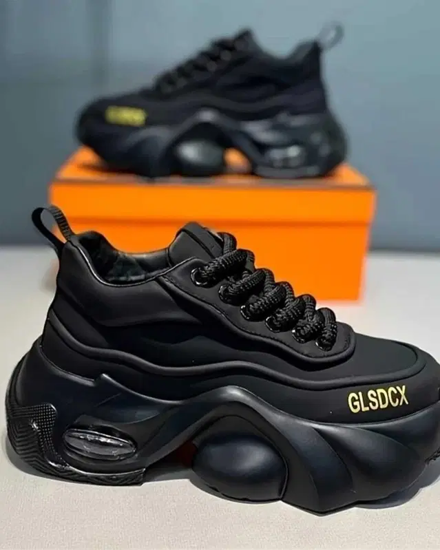 Casual Shoes for Men (Black, 6)