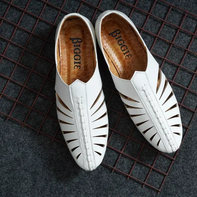 Sandals for Men (White, 6)