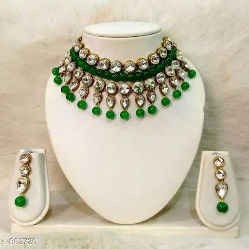 Trendy Alloy & Kundan Beads Necklace Set for Women, Green