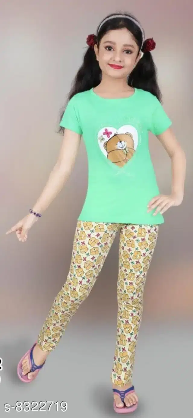 Nightsuit for Girls (Multicolor, 3-4 Years)