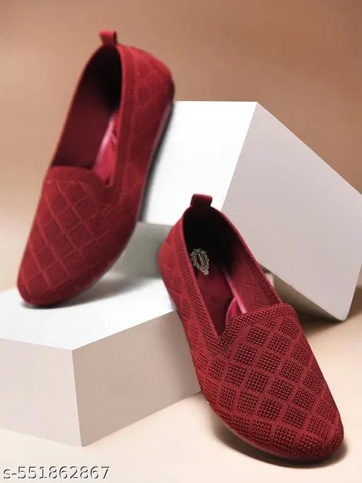 Shoetopia Solid Mesh Ballerinas (Maroon, 9-9.5 Years)