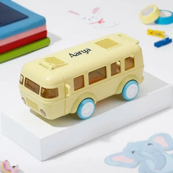 Plastic Bus Shape Sipper Bottle for Kids, Multicolor (1000 ml)