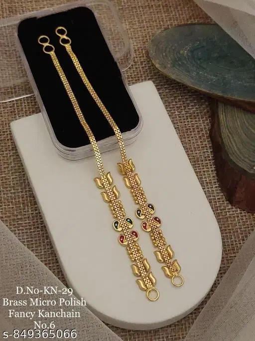 Stylish Studs for Women (Gold, Free Size)