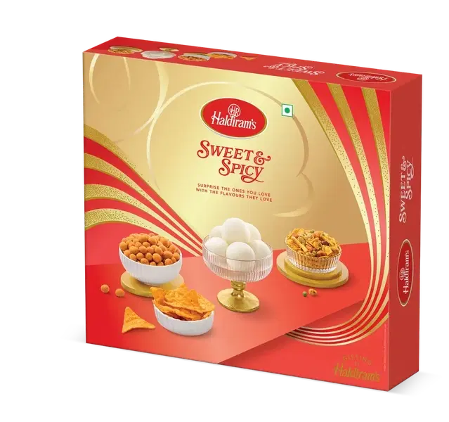 Haldiram's Sweet & Spicy Gift Pack 970 g
