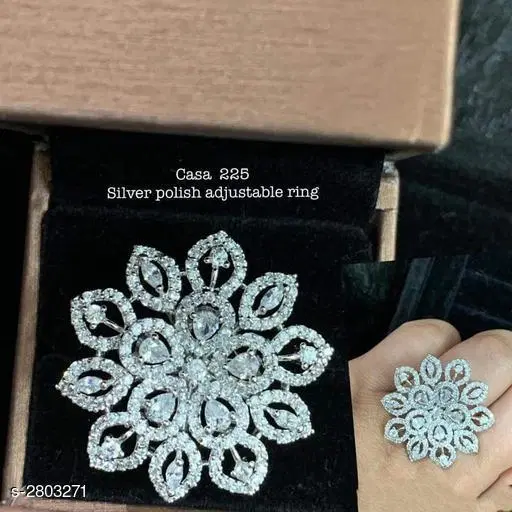 Fashionable Ring for Women (Silver, Free Size)