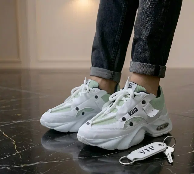 Chunky Sole Sneakers for Men (Green, 7)