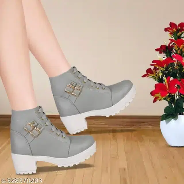 Boots for Women (Grey, 3)