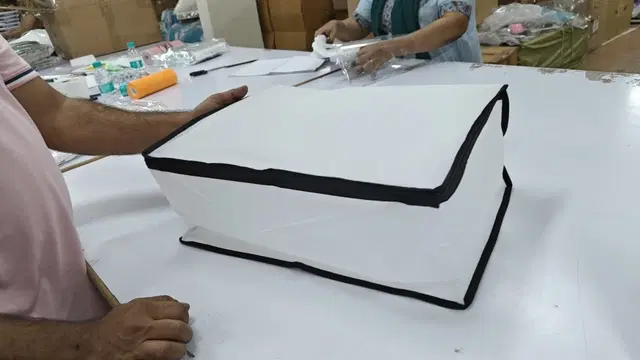 Storage Finishing Bag White & Black 45*30*20Cm